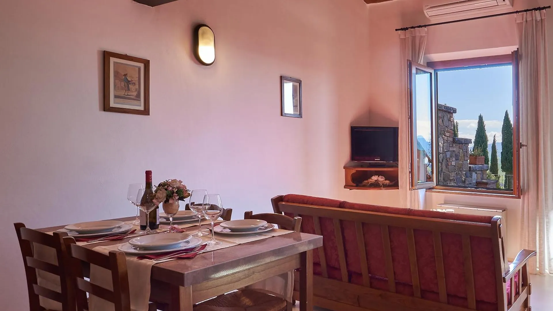 Casanova - Family Apartments Residence San Quirico dʼOrcia Włochy